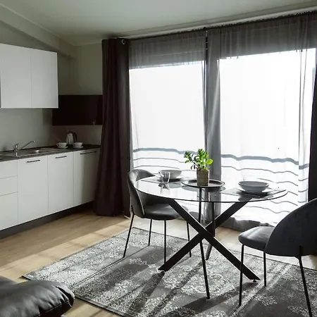 New York Apartment *